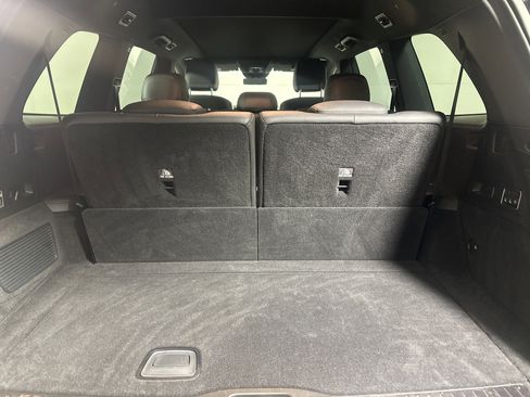 Used 2022 Mercedes-Benz GLS 450 4MATIC image 25