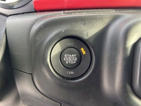 Used 2021 Jeep Wrangler Unlimited Rubicon image 35