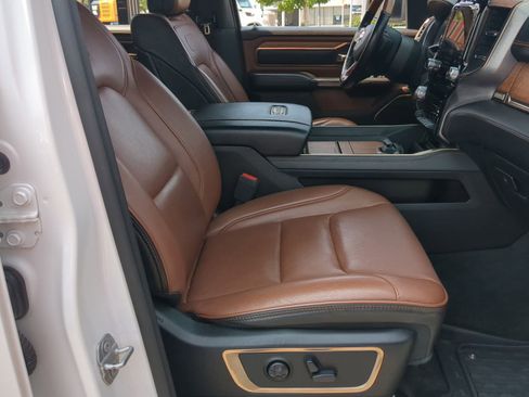 Used 2020 RAM 1500 Limited image 28