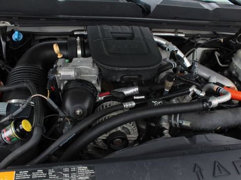 Used 2011 Chevrolet Silverado 3500 W/T AWD/4WD image 18