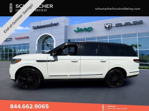Used 2023 Lincoln Navigator L Black Label AWD/4WD image 4