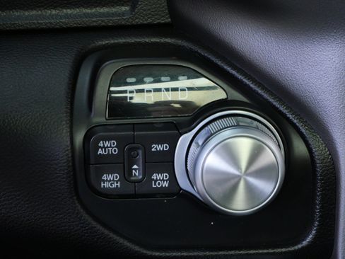 Used 2020 RAM 1500 Laramie w/ Sport Appearance Package AWD/4WD image 26