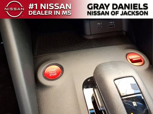 New 2026 Nissan Z NISMO w/ Floor Mat Package RWD image 20
