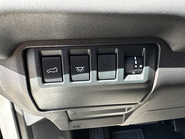 Used 2023 Subaru Ascent Limited w/ Technology Package AWD/4WD image 22