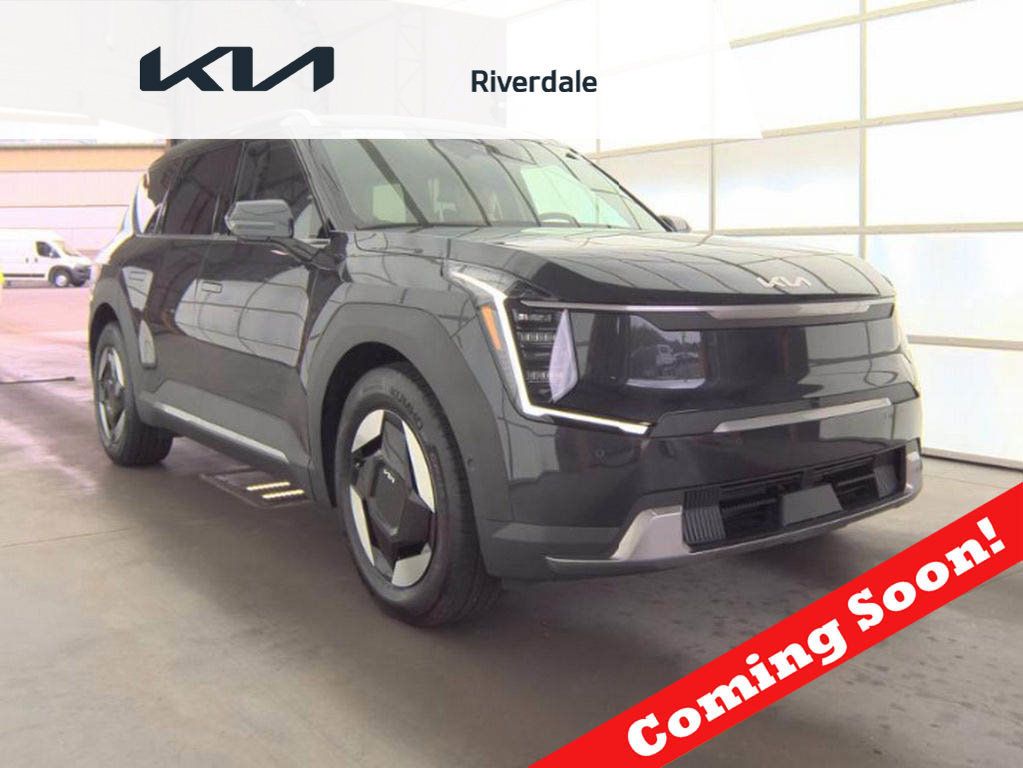 Used 2026 Kia EV9 Wind AWD/4WD image 1