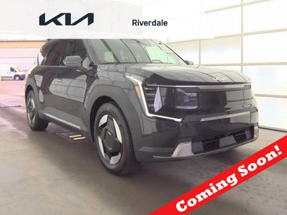 Used 2026 Kia EV9 Wind