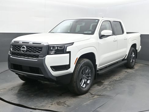 New 2026 Nissan Frontier SV image 3