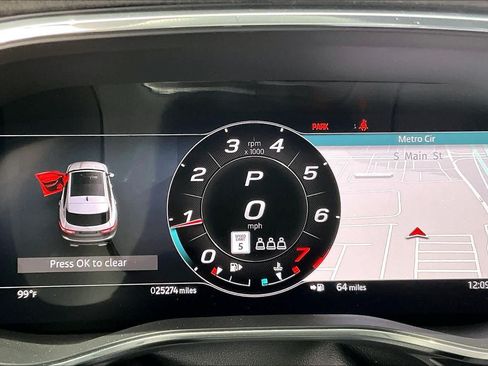 Used 2023 Jaguar F-PACE SVR AWD/4WD image 25