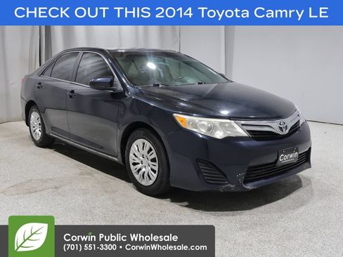 Used 2014 Toyota Camry LE FWD image 1