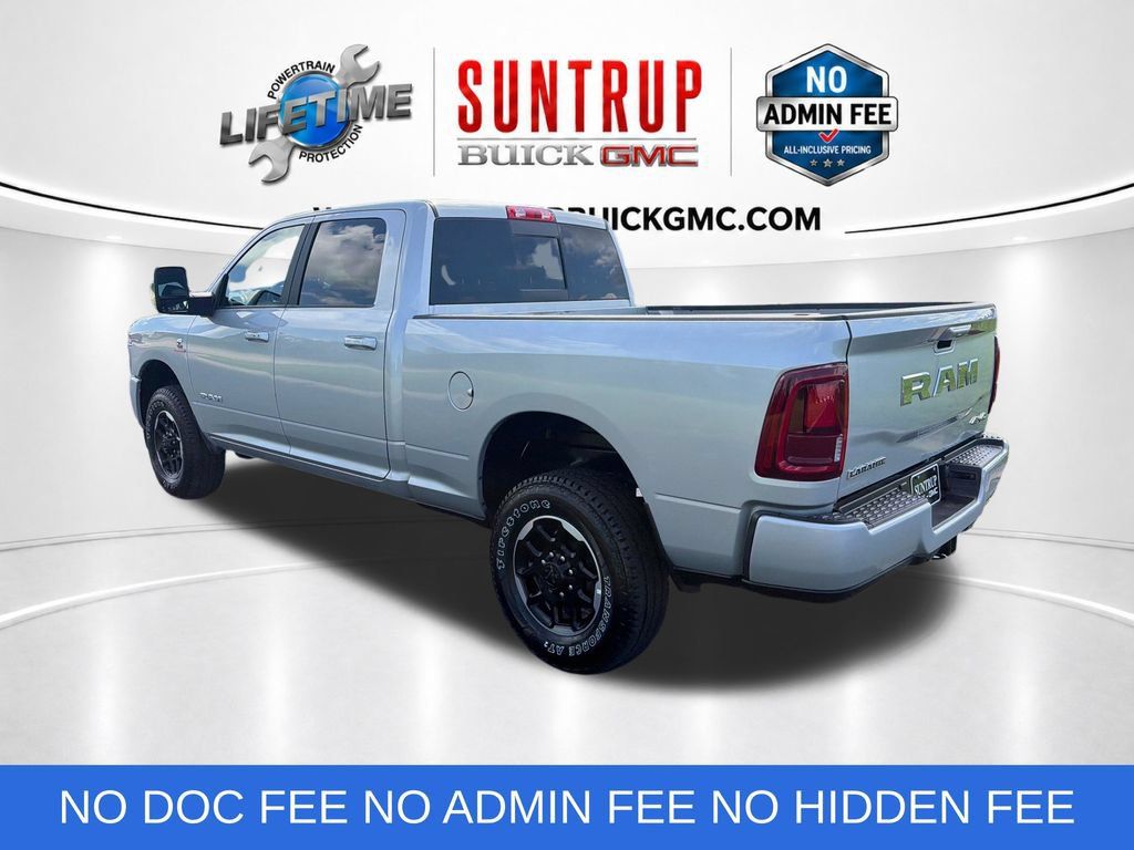 Used 2026 RAM 2500 Laramie AWD/4WD image 3