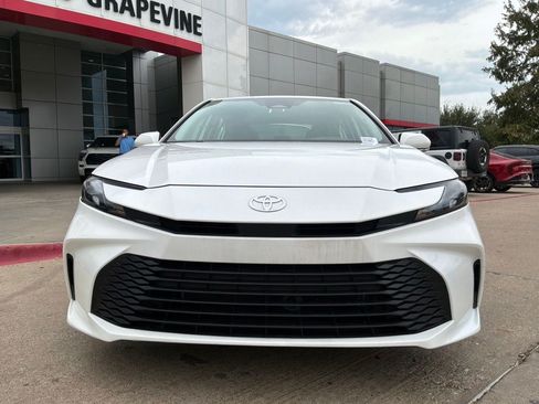 Used 2026 Toyota Camry LE FWD image 3