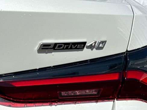 New 2026 BMW i4 eDrive40 w/ M Sport Package RWD image 10