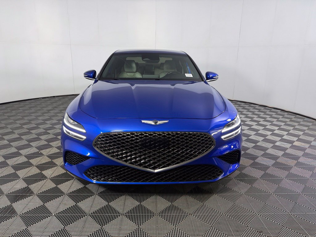 Used 2022 Genesis G70 2.0T RWD image 2