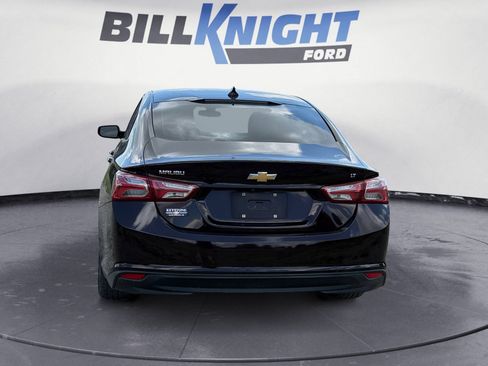 Used 2020 Chevrolet Malibu LT FWD image 4