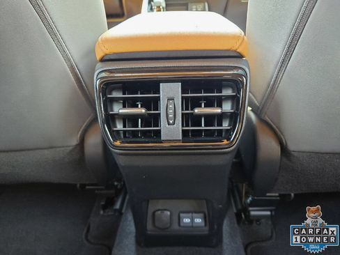 Used 2023 Lexus NX 250 FWD w/ Towing Package (2000 Lbs) image 40