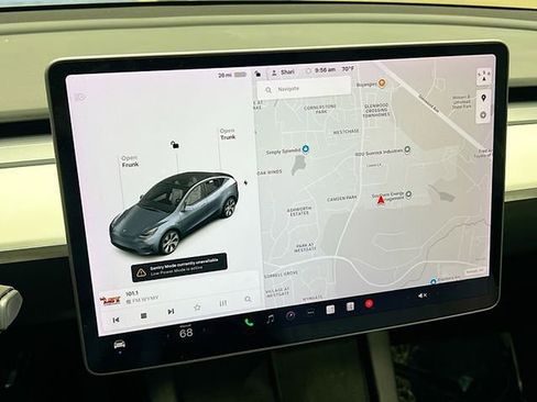 Used 2021 Tesla Model Y Long Range image 19