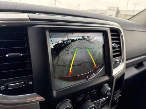 Used 2019 RAM 1500 Big Horn AWD/4WD image 35