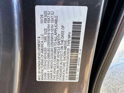 Used 2025 Honda Odyssey Touring image 41