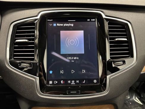 Used 2024 Volvo XC90 B5 Plus image 20