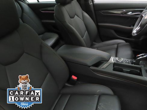 Used 2025 Cadillac CT5 V image 24