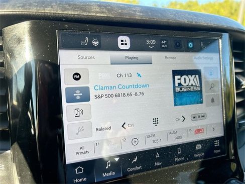 Used 2022 RAM 2500 Big Horn w/ Level C Equiment Group image 20