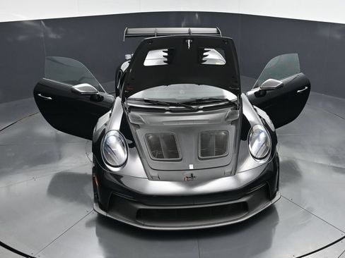 Certified 2024 Porsche 911 GT3 RS RWD image 28