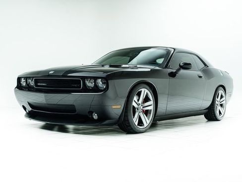 Used 2010 Dodge Challenger SRT8 w/ SRT Option Group II RWD image 9