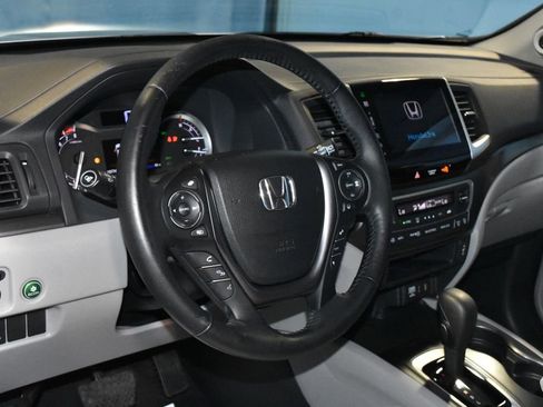 Used 2016 Honda Pilot EX-L image 2