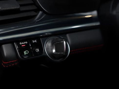 Used 2021 Porsche Panamera GTS w/ Premium Package image 24