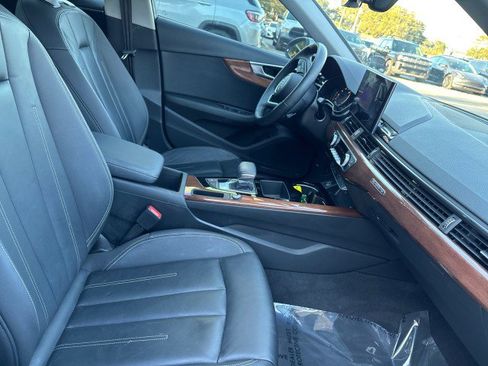 Used 2023 Audi A4 2.0T Premium w/ Convenience Package image 13