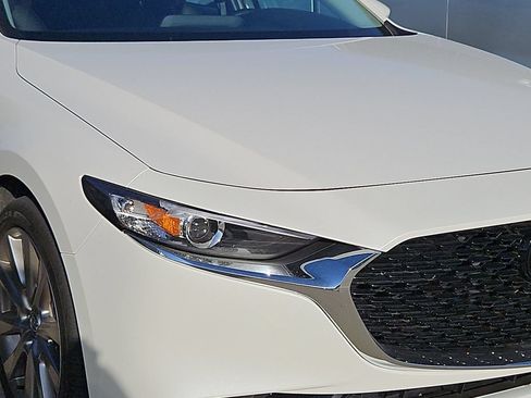 Used 2026 MAZDA MAZDA3 2.5 S Sedan w/ Preferred Pkg FWD image 22