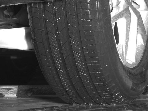 Used 2022 Chevrolet Equinox LS w/ LPO, Floor Liner Package FWD image 19