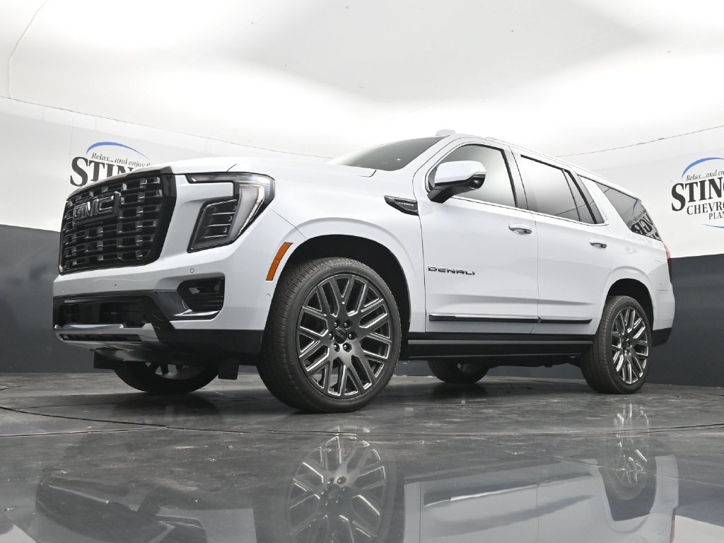 Used 2026 GMC Yukon Denali Ultimate w/ LPO, Floor Liner Package AWD/4WD image 28