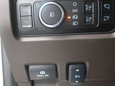 Certified 2025 Ford F350 King Ranch AWD/4WD image 8