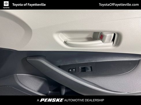 Used 2026 Toyota Corolla LE FWD image 10