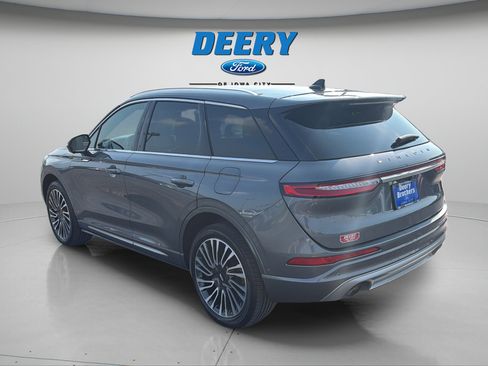 Used 2022 Lincoln Corsair Reserve w/ Equipment Group 201A AWD/4WD image 7