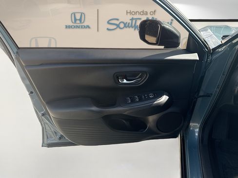 Certified 2024 Honda HR-V EX-L image 19