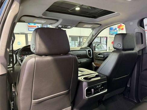 Used 2019 GMC Sierra 1500 SLT w/ SLT Premium Package image 45