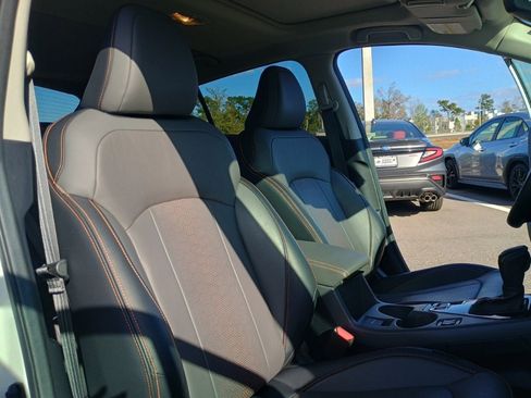 Certified 2024 Subaru Crosstrek 2.5i Limited w/ Crosstrek Mirror Package image 24