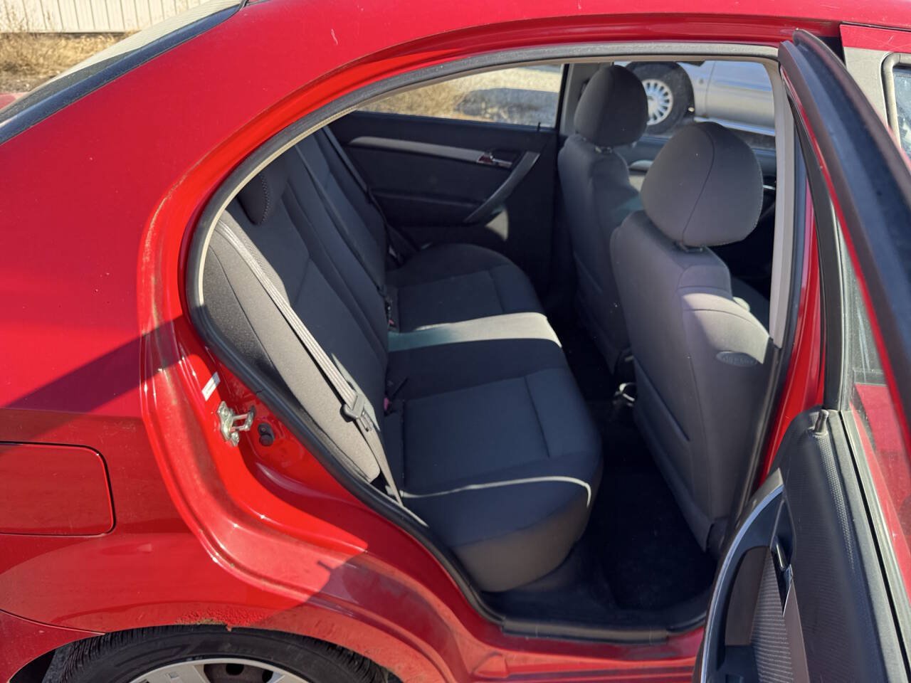 Used 2008 Chevrolet Aveo LS w/ Power Package FWD image 25