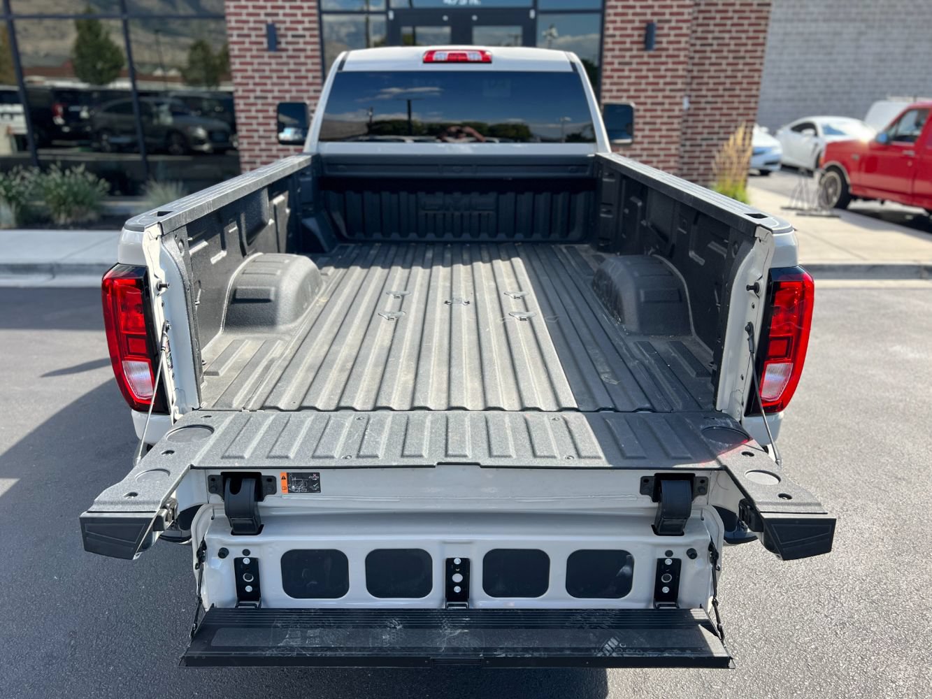 Used 2026 GMC Sierra 2500 SLE AWD/4WD image 29