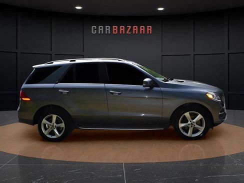 Used 2017 Mercedes-Benz GLE 350 image 4