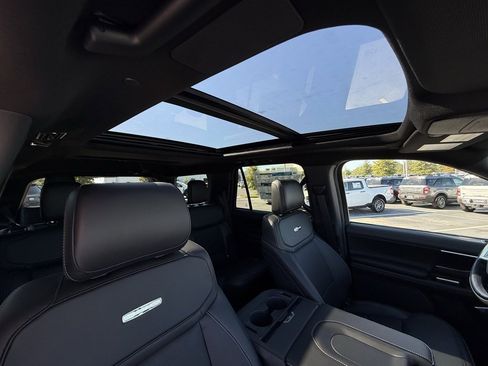 New 2025 Ford Expedition Platinum w/ Stealth Performance Package image 35