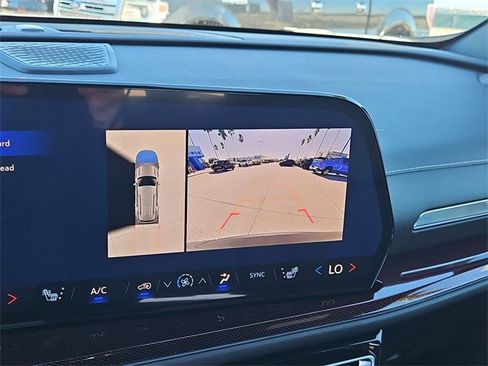 New 2026 Chevrolet Traverse Z71 w/ Enhanced Driving Package image 24