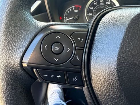 Certified 2022 Toyota Corolla LE image 29