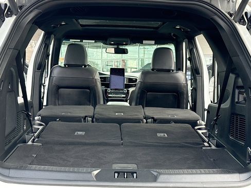 Used 2023 Ford Explorer ST w/ Equipment Group 401A image 7