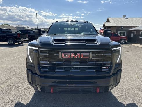 Used 2024 GMC Sierra 3500 AT4 w/ AT4 Premium Plus Package image 2