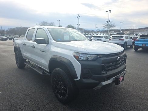 Used 2023 Chevrolet Colorado Trail Boss w/ LPO, Skid Plate Package image 1