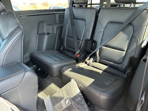 Used 2024 Ford Bronco Badlands w/ Sasquatch Package AWD/4WD image 10