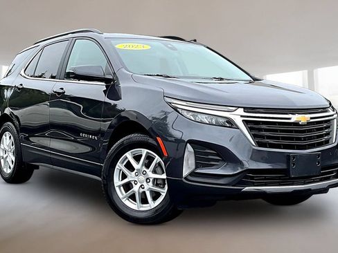 Used 2023 Chevrolet Equinox LT AWD/4WD image 1